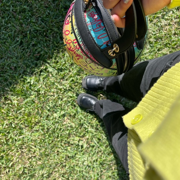 Brand new Y2k multi basketball purse - Picture 4 of 5